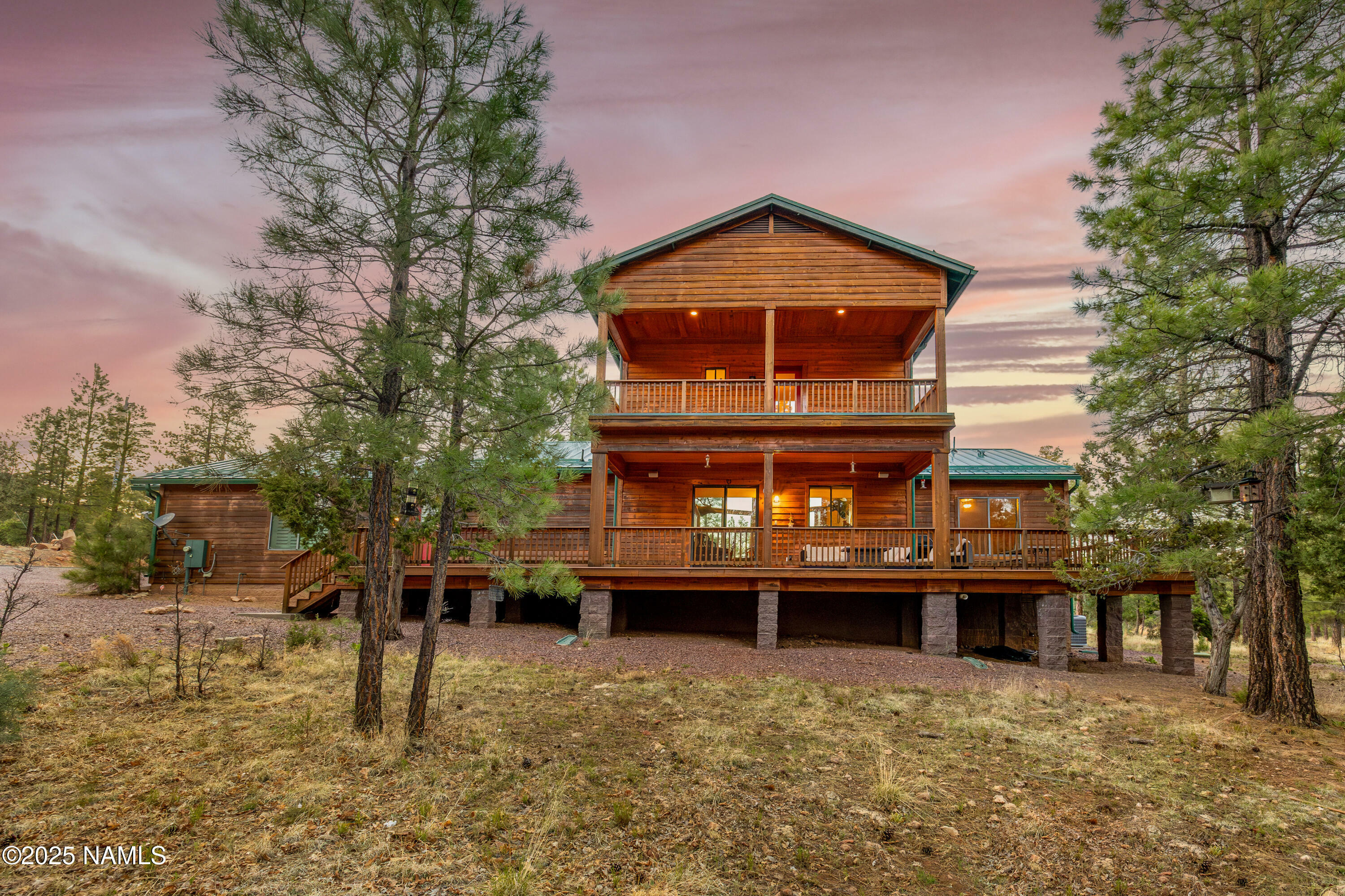 Property Photo: 2689 San Juan Drive AZ 86024