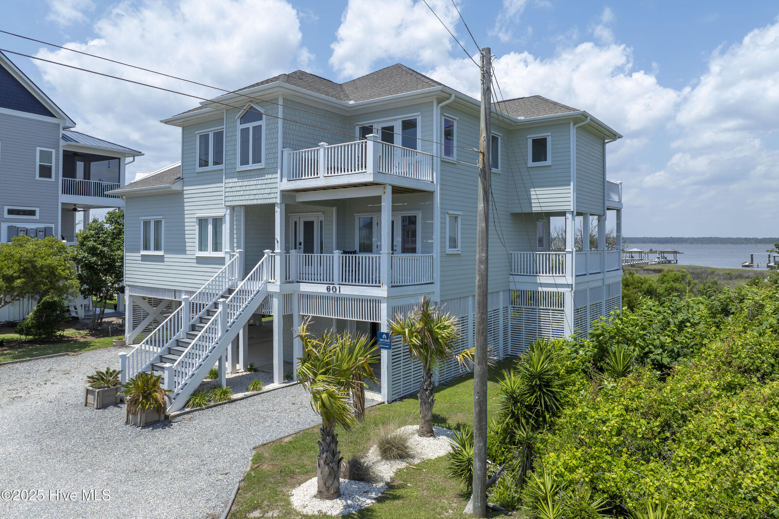 Property Photo:  601 New River Inlet Road  NC 28460 