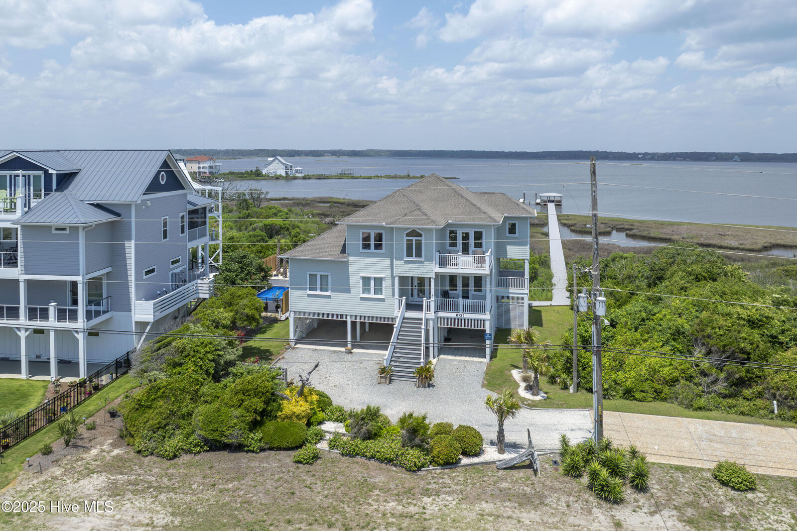 Property Photo:  601 New River Inlet Road  NC 28460 