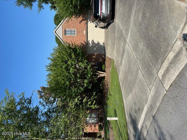 411 Village Green Court  Trent Woods NC 28562 photo