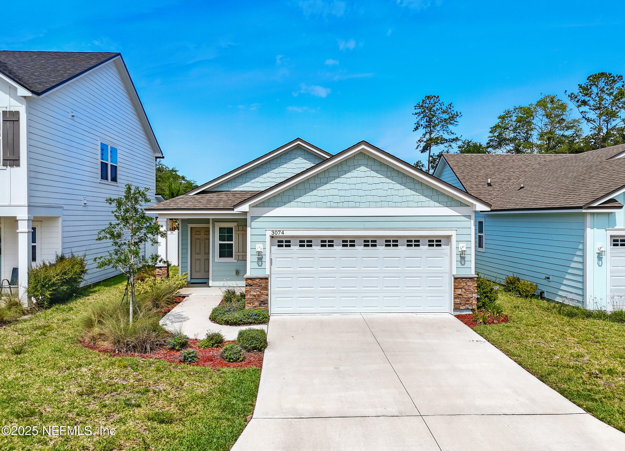 Property Photo: 3074 Orange Picker Road FL 32223