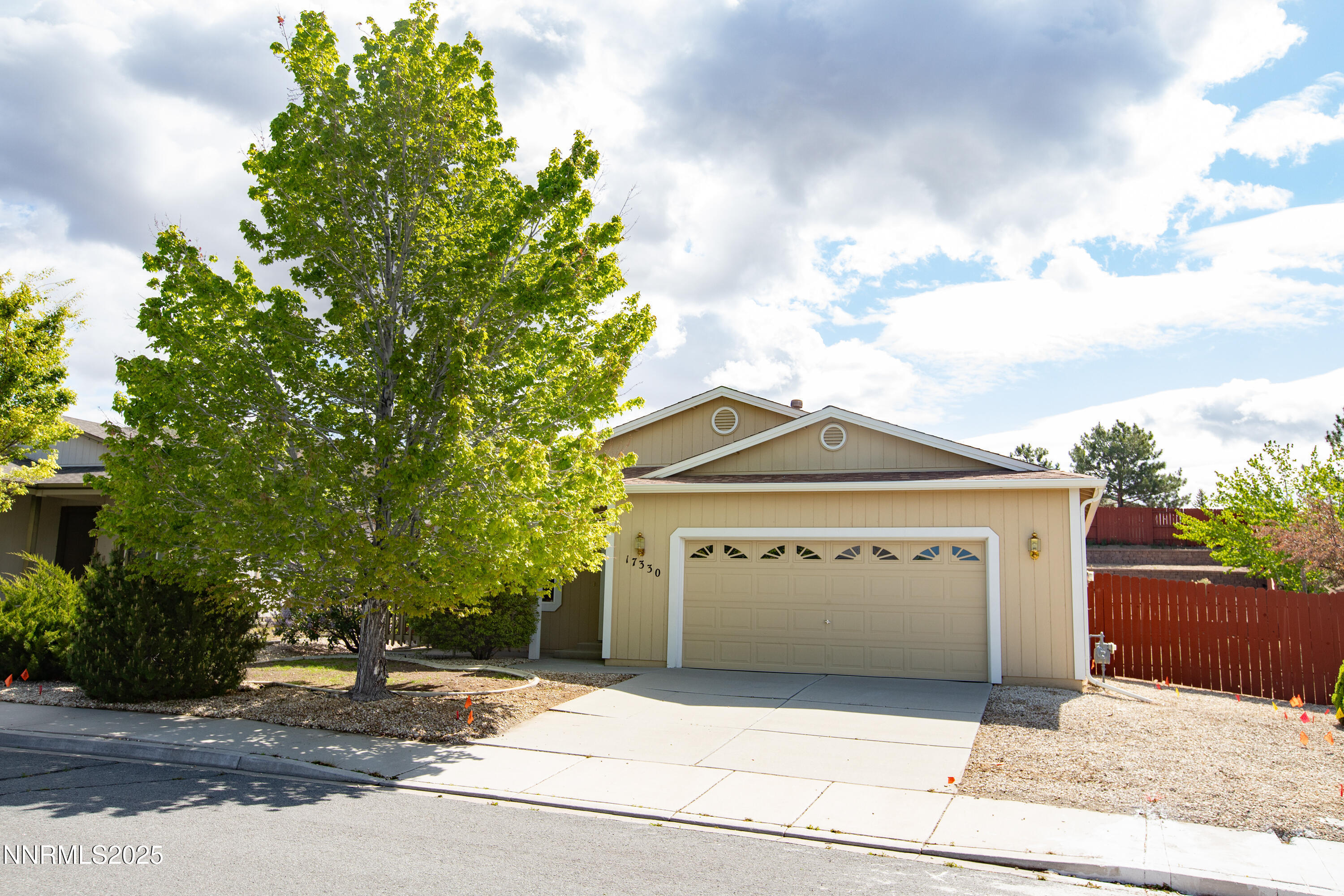 Property Photo: 17330 Desert Lake Drive NV 89508