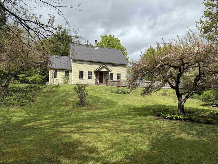 Property Photo:  28 Greenleaf Street  VT 05301 