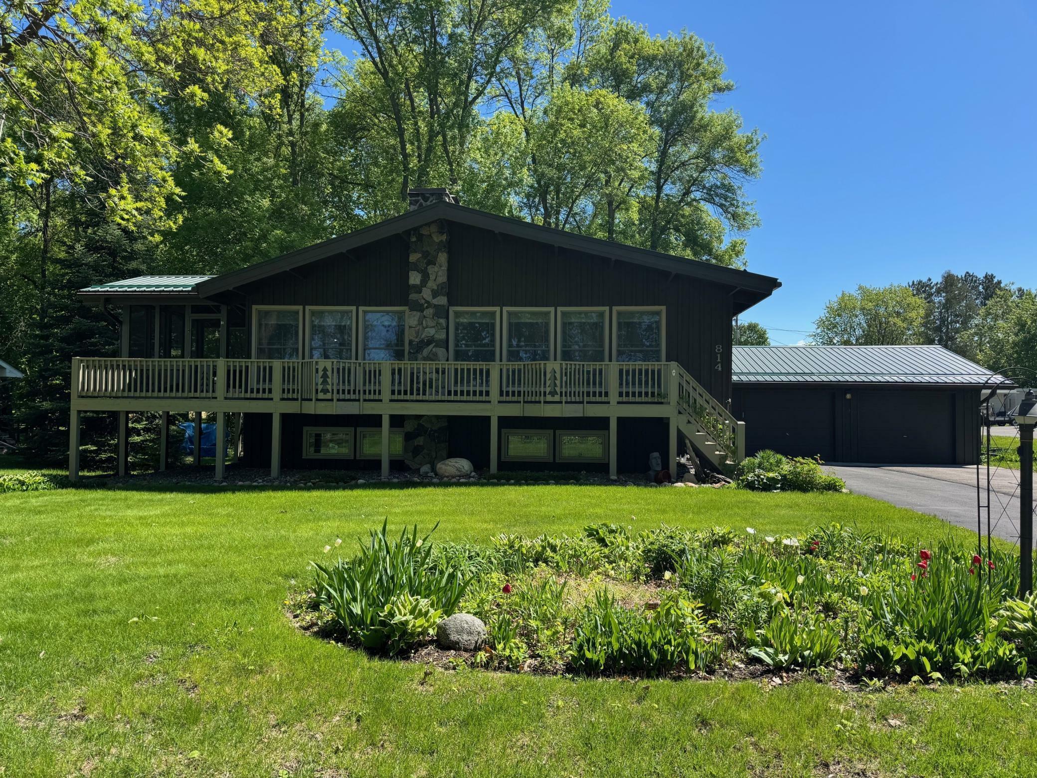 Property Photo: 814 Lakeshore Boulevard W MN 56359