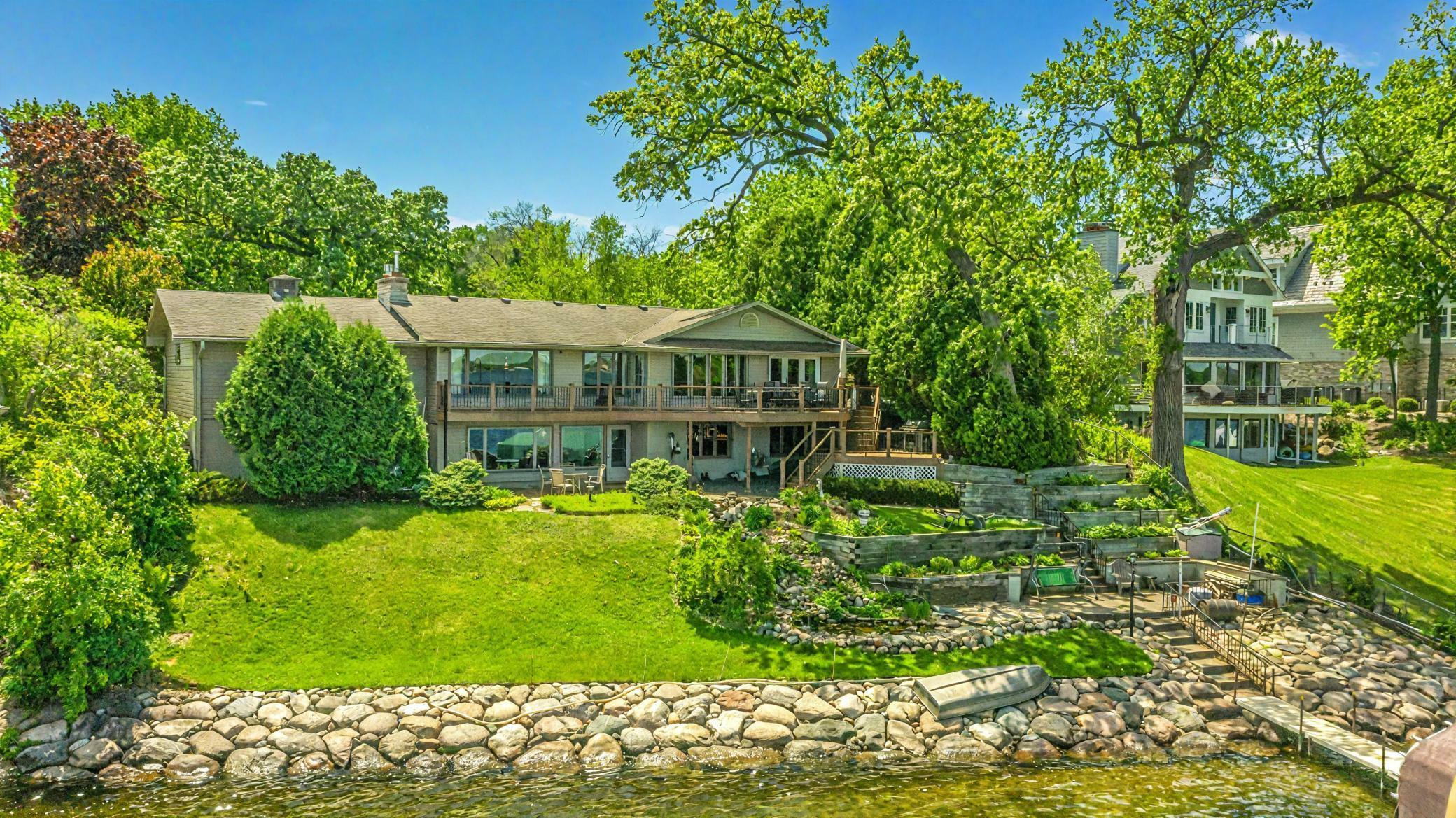 Property Photo: 17412 County Road 101 W MN 55391