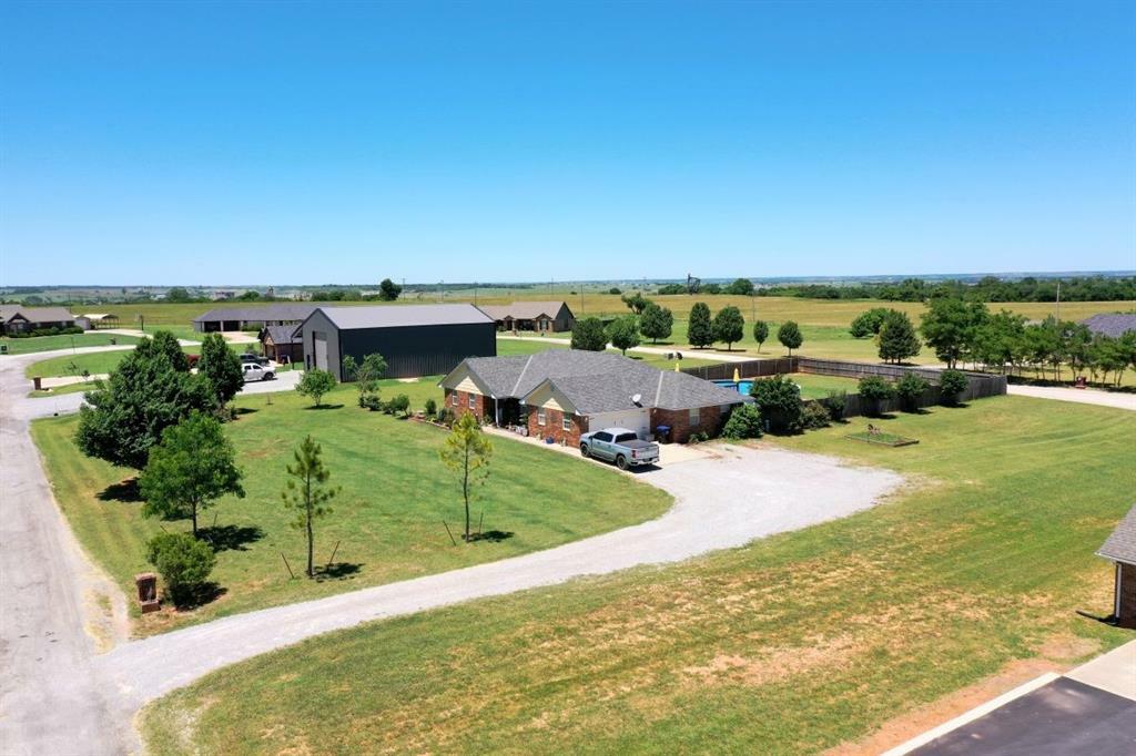 Property Photo: 592 County Road 1366 OK 73018