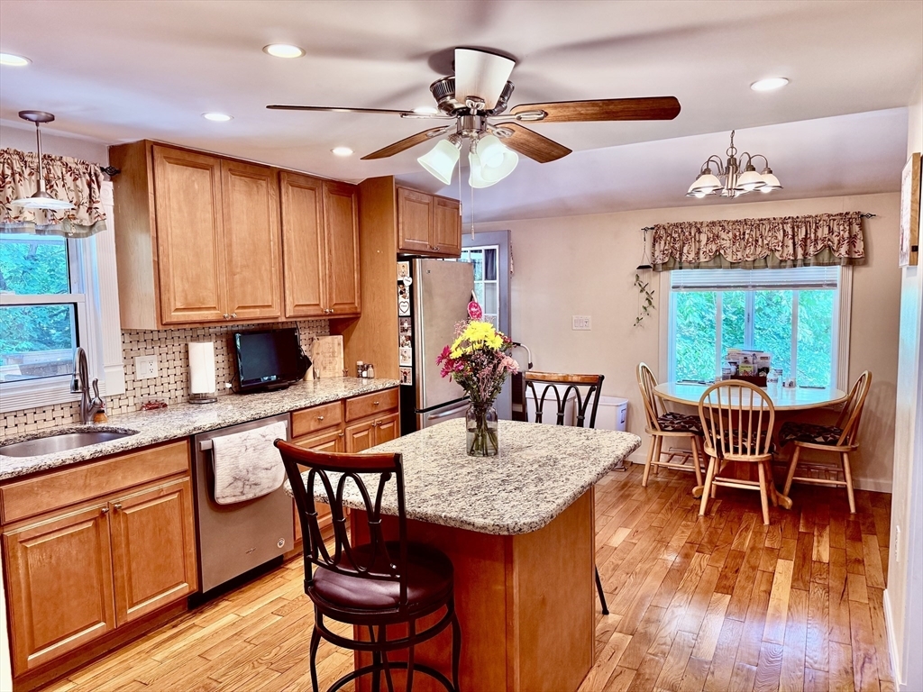 Property Photo:  23 Bonavesta Ter  MA 01905 