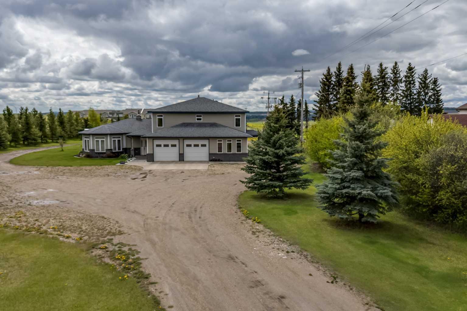 Property Photo: 5555 50 Avenue AB T0C 2J0