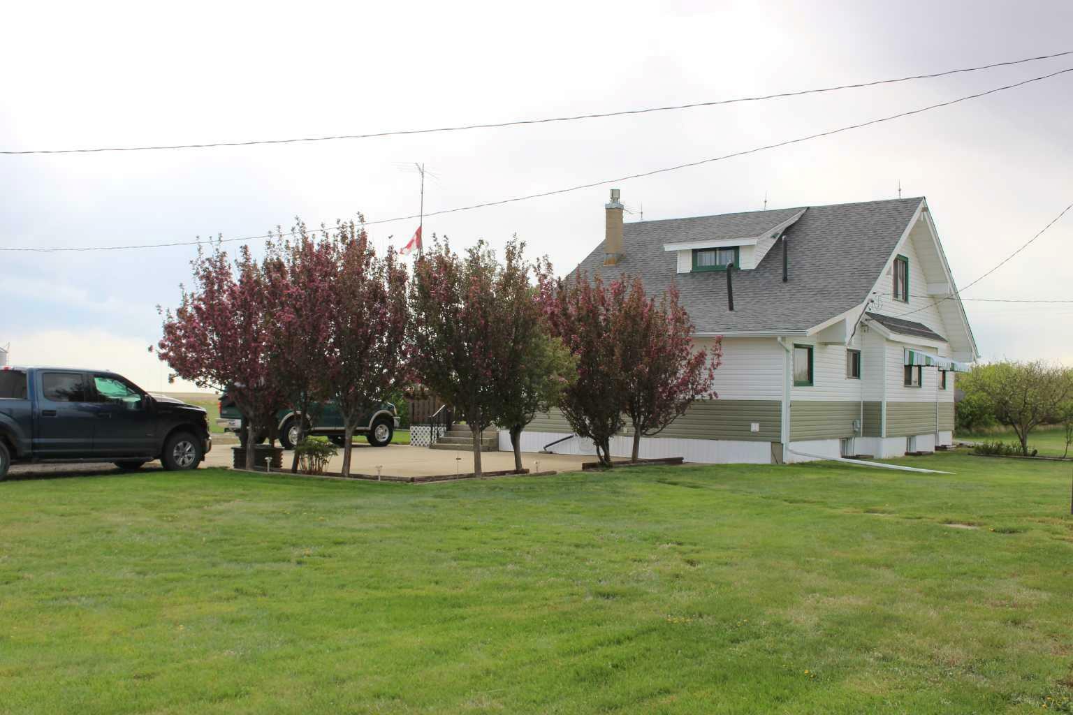 Property Photo: 134004 Rg Rd 223 AB T0L 0N0