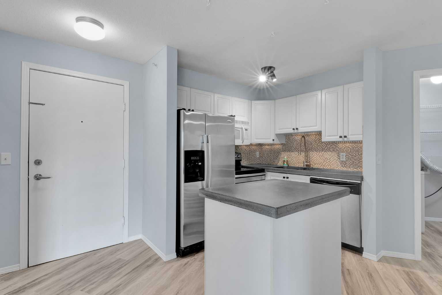 Property Photo: 4000 Somervale Court SW 417 AB T2Y 4J3
