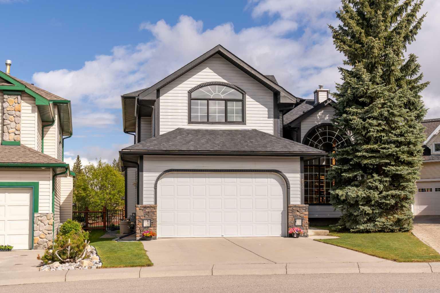 530 Grotto Road  Canmore AB T1W 1J2 photo