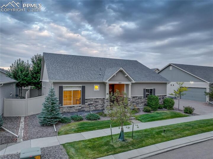 Property Photo: 6717 Golden Briar Lane CO 80927