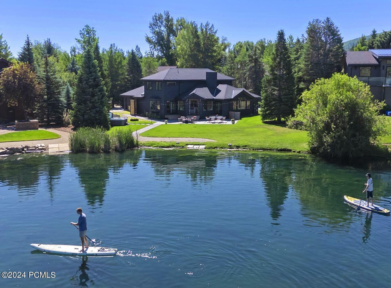Property Photo: 1504 Lake Front Court UT 84098