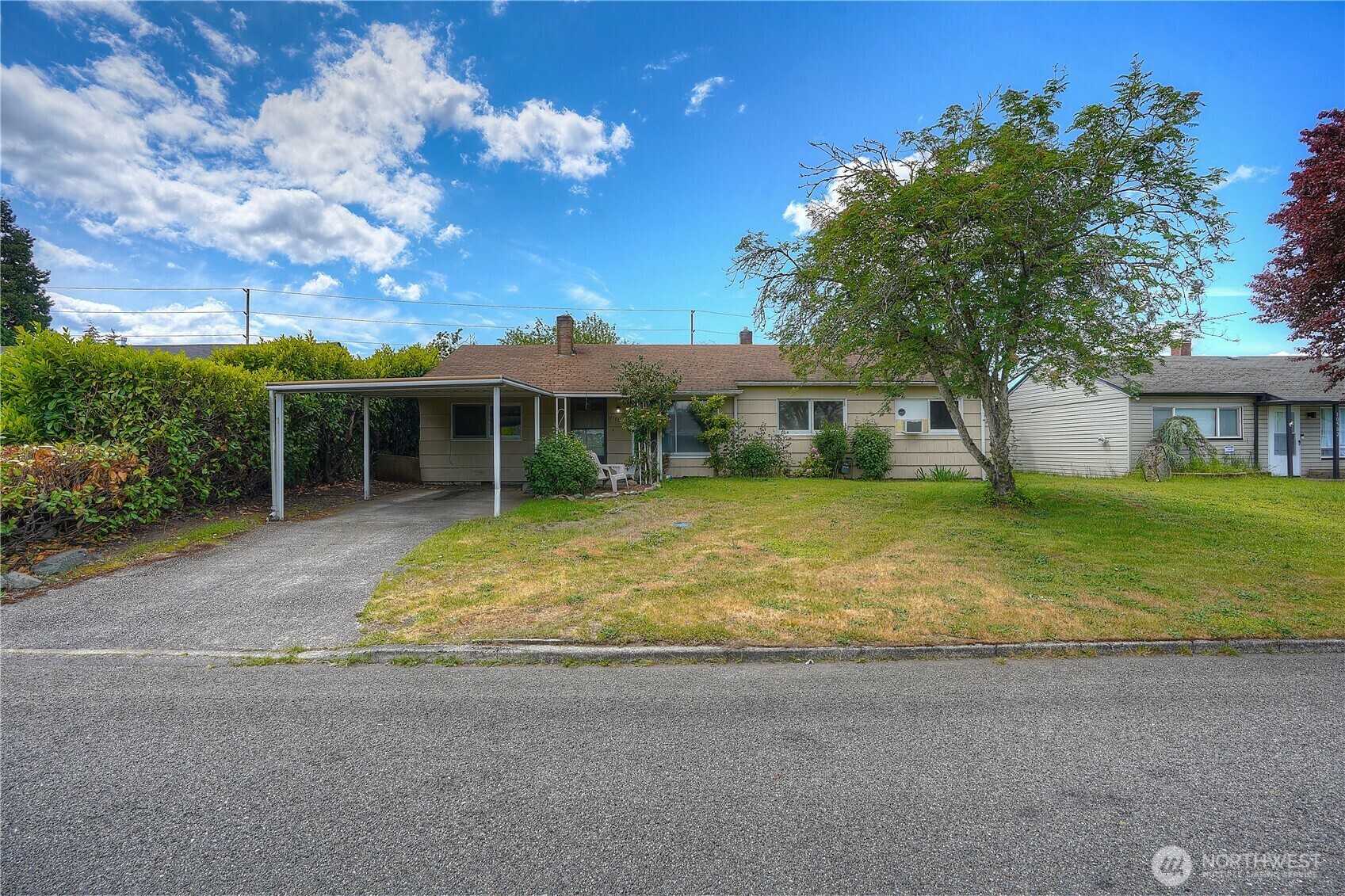 Property Photo: 10506 Occident Street SW WA 98499
