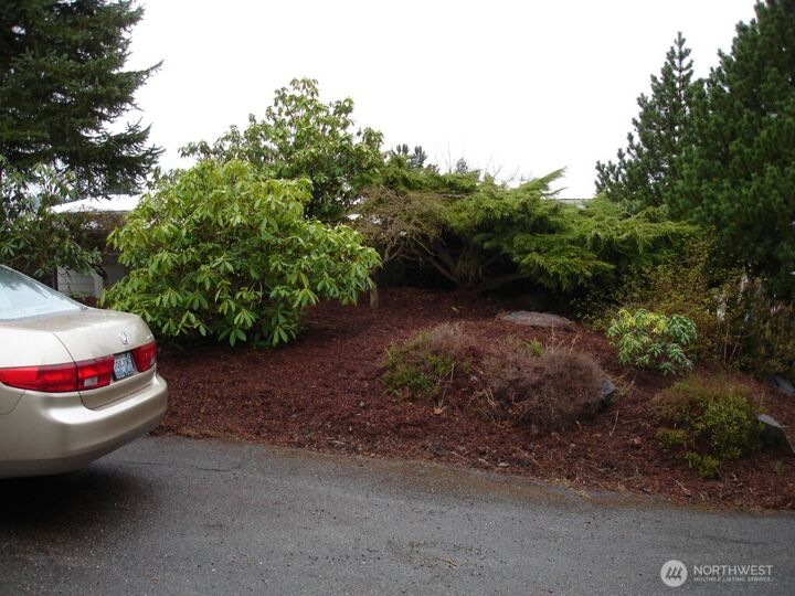 Property Photo:  12613 NE 190th Street  WA 98011 