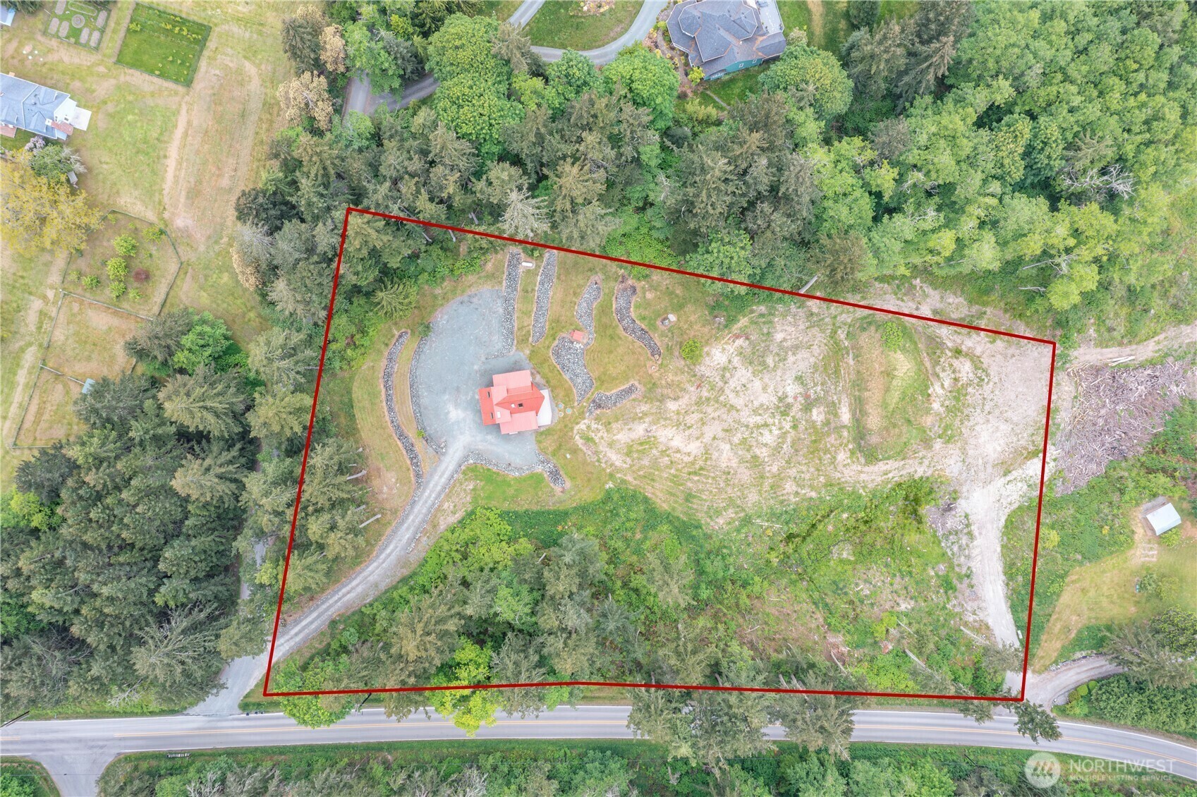 Property Photo:  3036  Angela Lane  WA 98277 