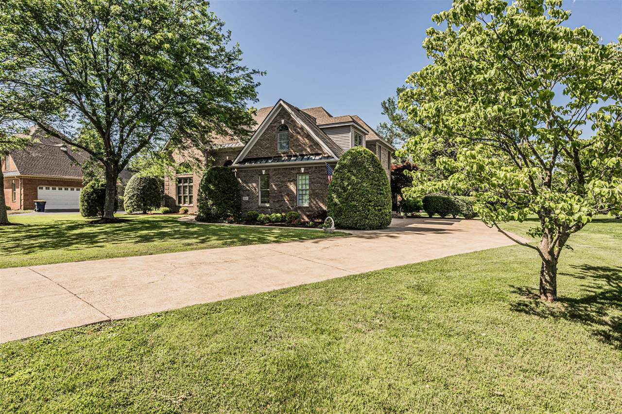 Property Photo: 1818 Todd Trace KY 42103