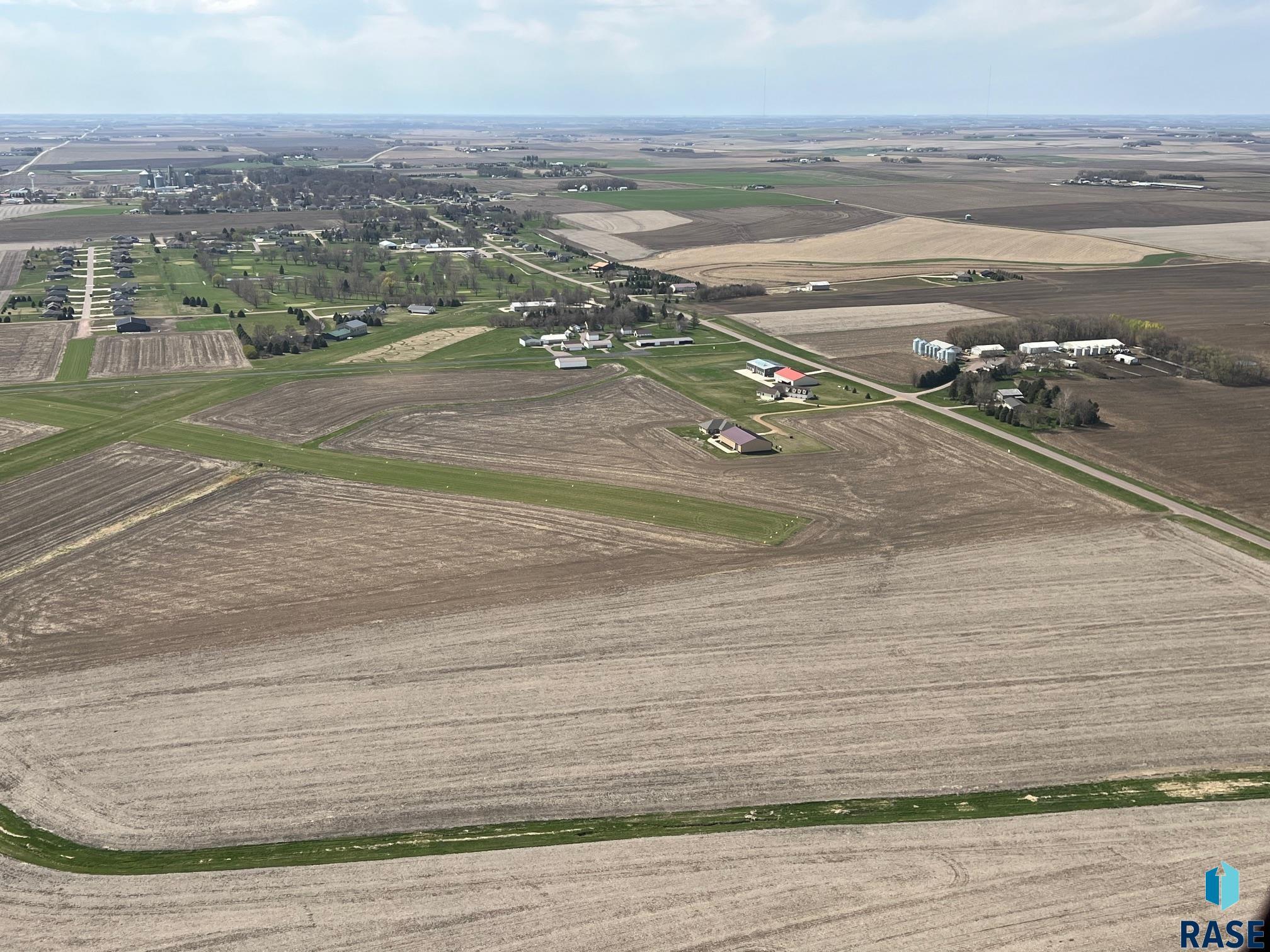 Property Photo:  1942 Airport Rd N  IA 51241 