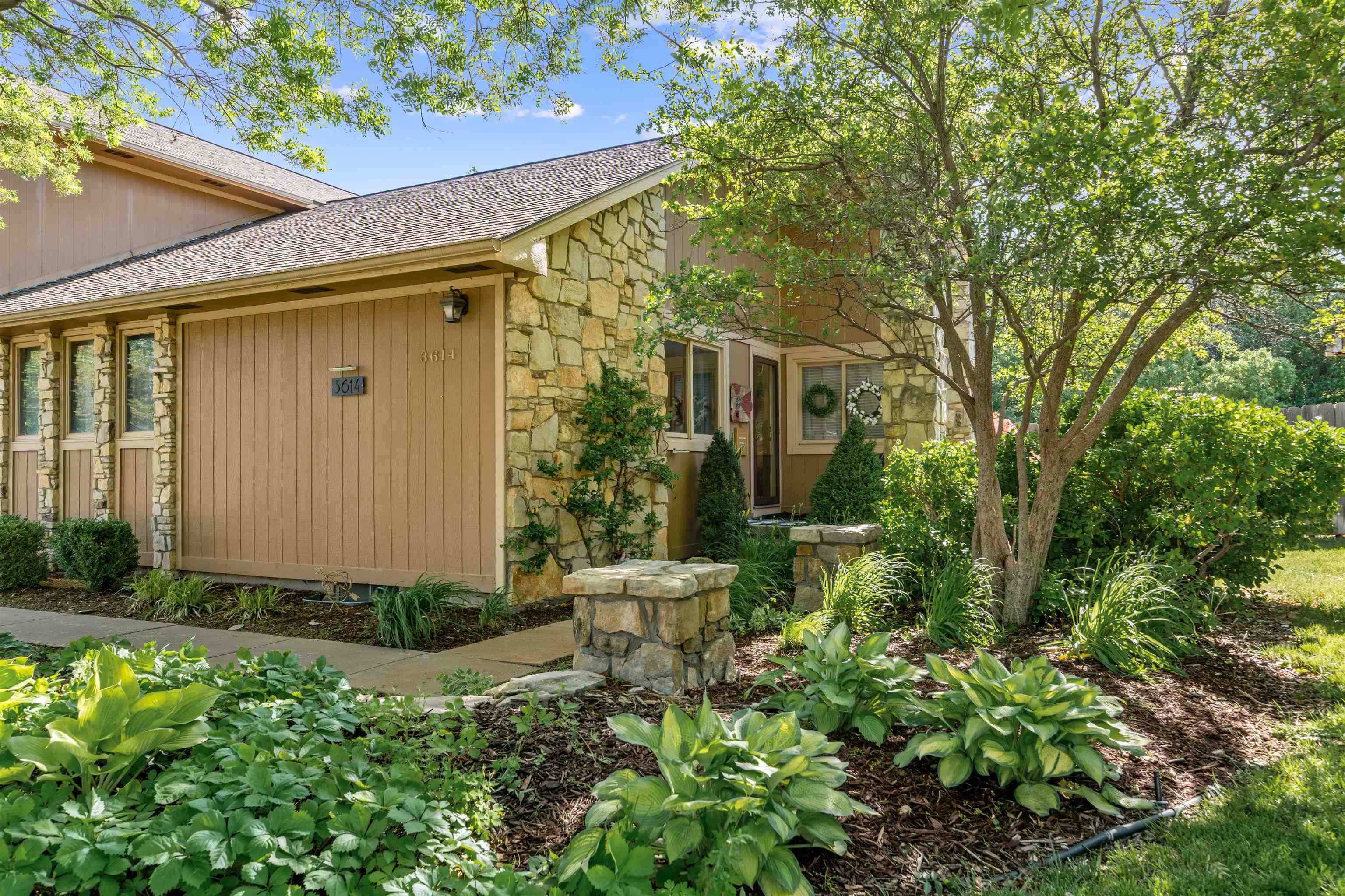 Property Photo: 3614 N Clarence St KS 67204