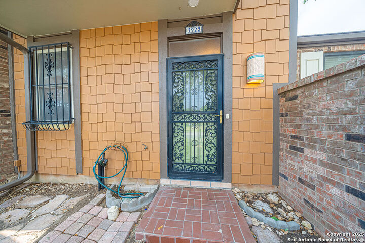 Property Photo:  3922 Barrington 0  TX 78217 