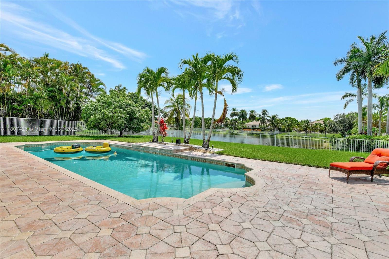 Property Photo: 4779 Tropicana Ave FL 33330