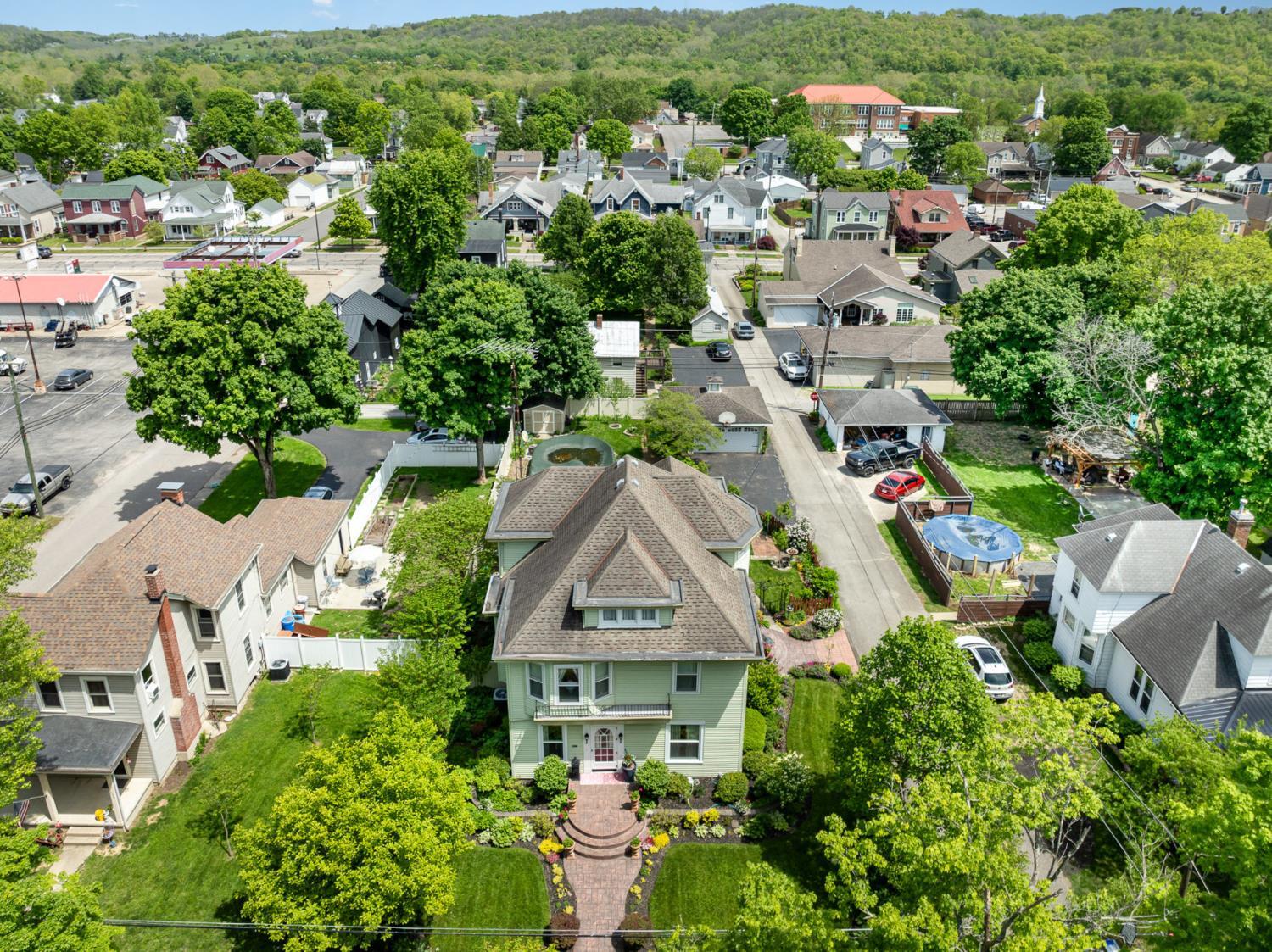 Property Photo: 1032 Cliff Street IN 47012