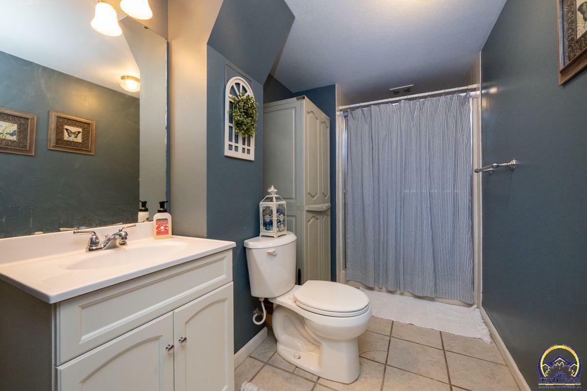 Property Photo: 6649 NW Elmont Rd KS 66618