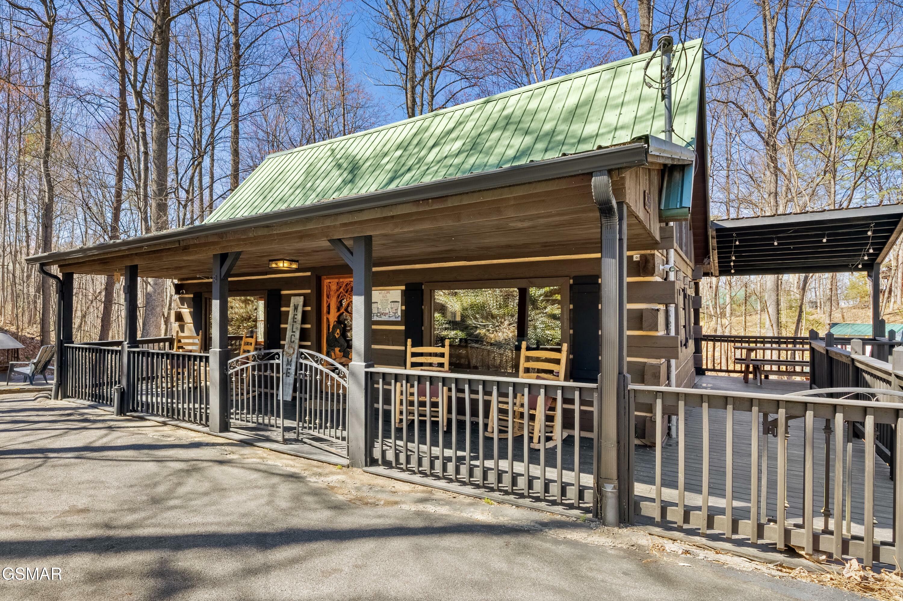 Property Photo: 2157 E View Drive TN 37876