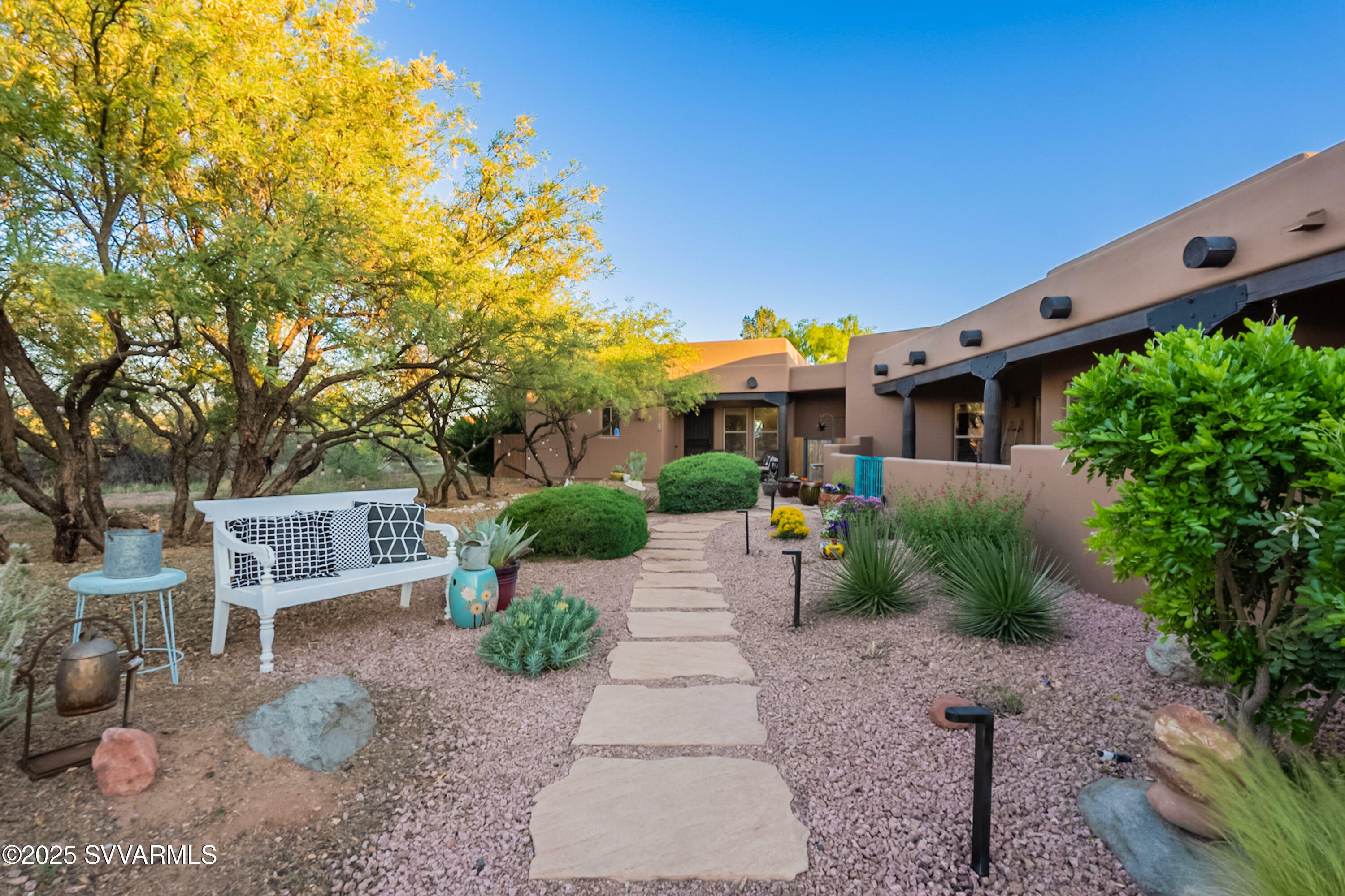Property Photo: 10545 E Creekview Drive AZ 86325