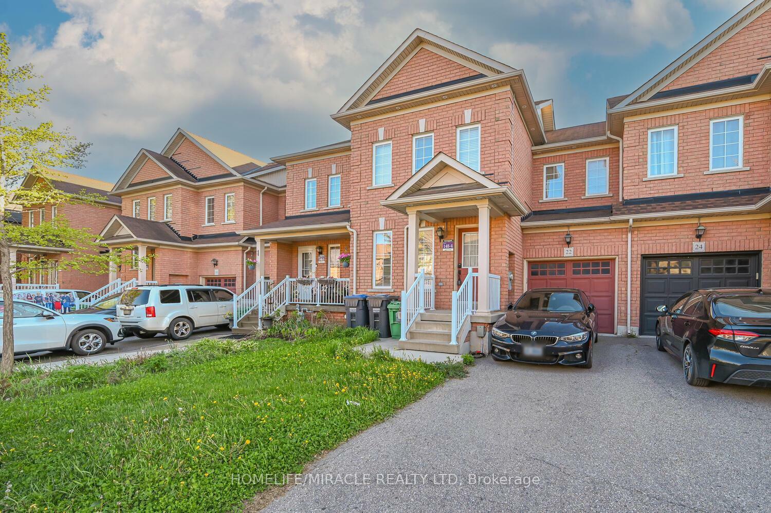 Property Photo: 22 Nutwood Way ON L6R 0X7