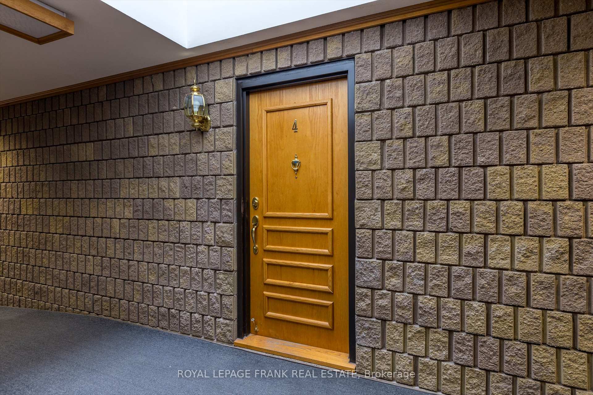Property Photo: 695 Whitaker Street 4 ON K9H 7K3