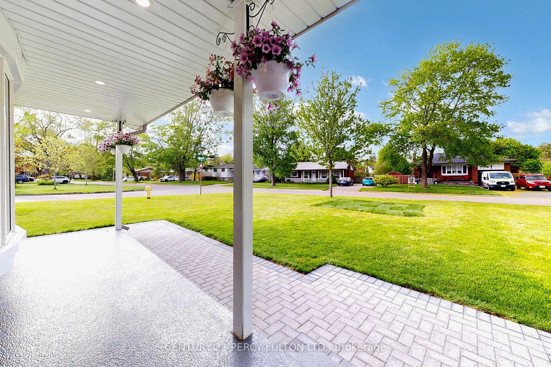Property Photo: 8 Burrells Road ON L1S 2V5