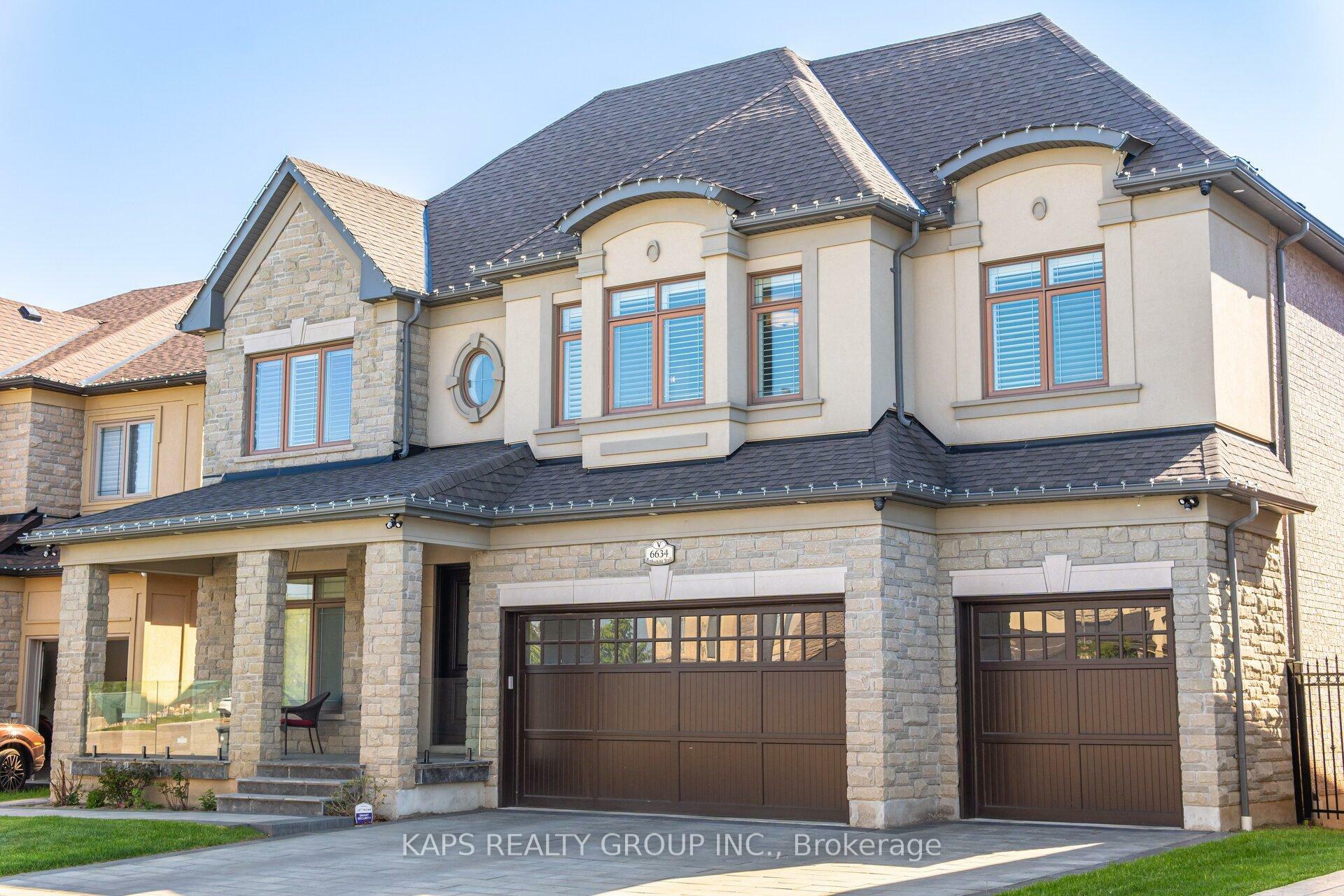 Property Photo: 6634 Rothschild Trail ON L5W 0A6