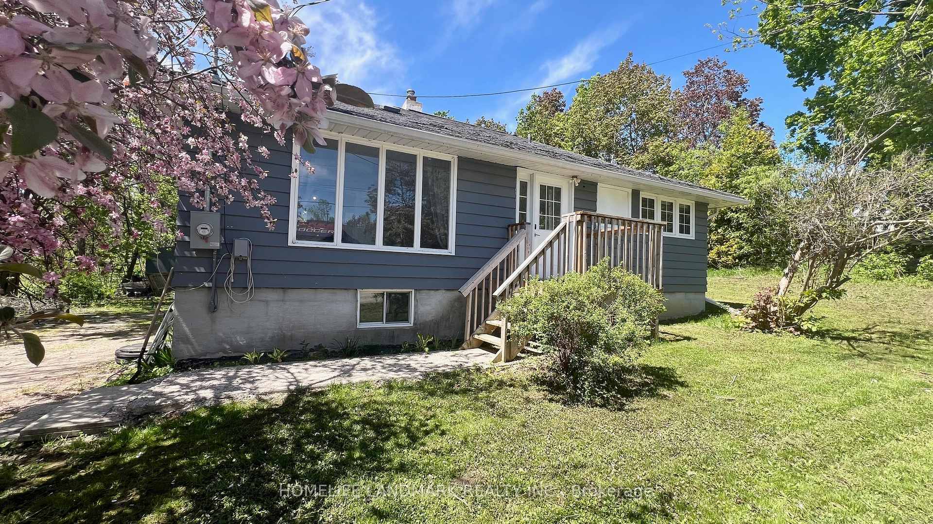 Property Photo: 688 7th Line S ON L0L 2E0