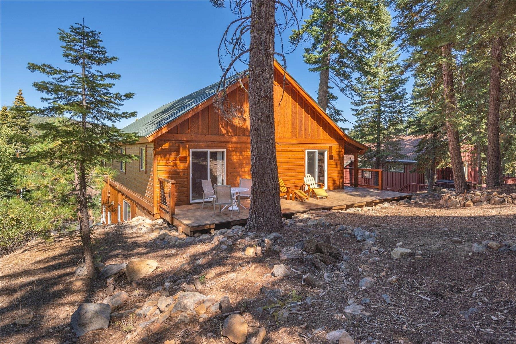Property Photo: 14033 Pathway Avenue CA 96161