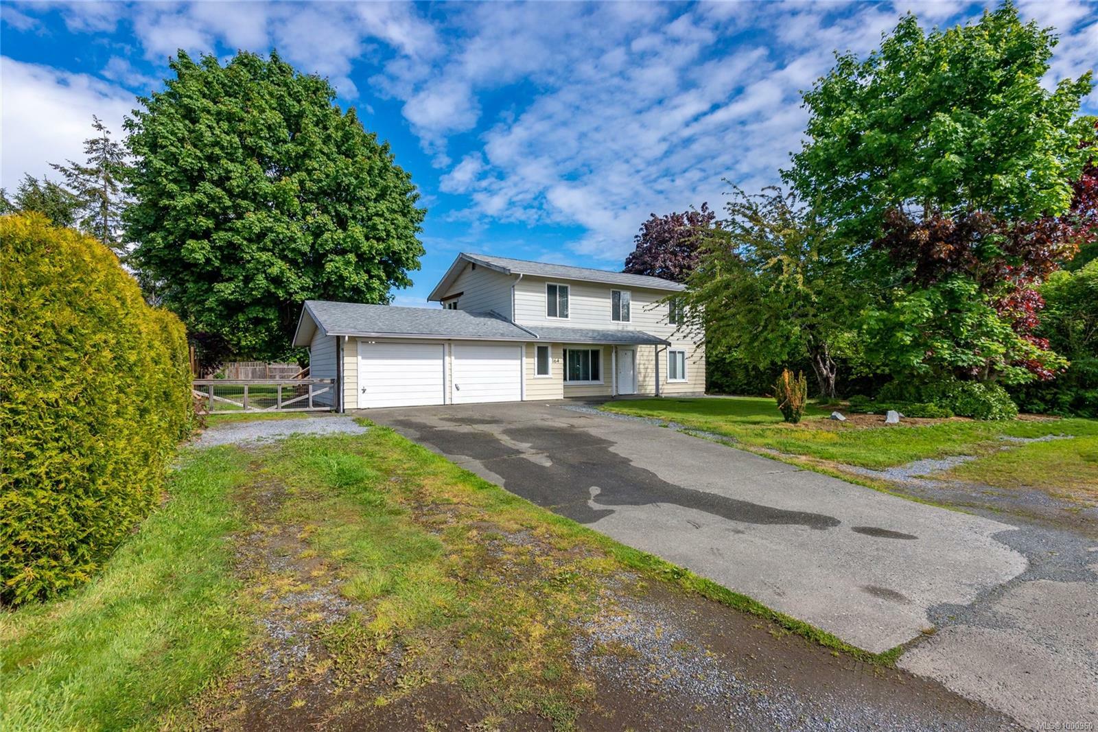 Property Photo: 164 Crawford Rd BC V9H 1K3