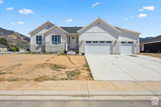 Property Photo: 1228 N 100 E UT 84648
