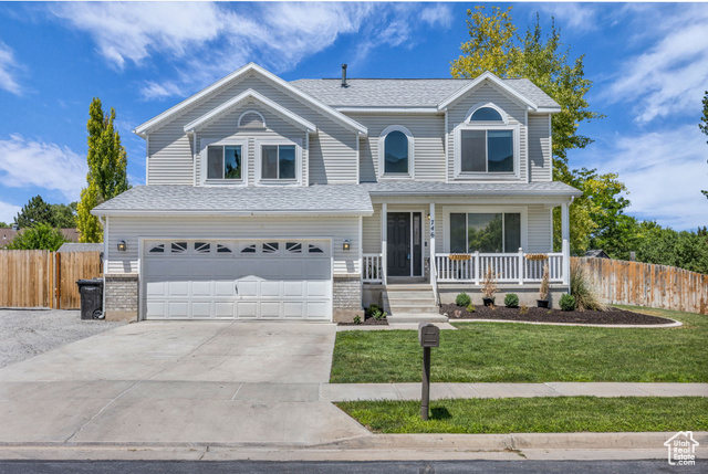Property Photo: 746 Country Club Dr UT 84074