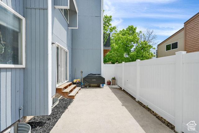 Property Photo: 720 S 1650 E B UT 84015