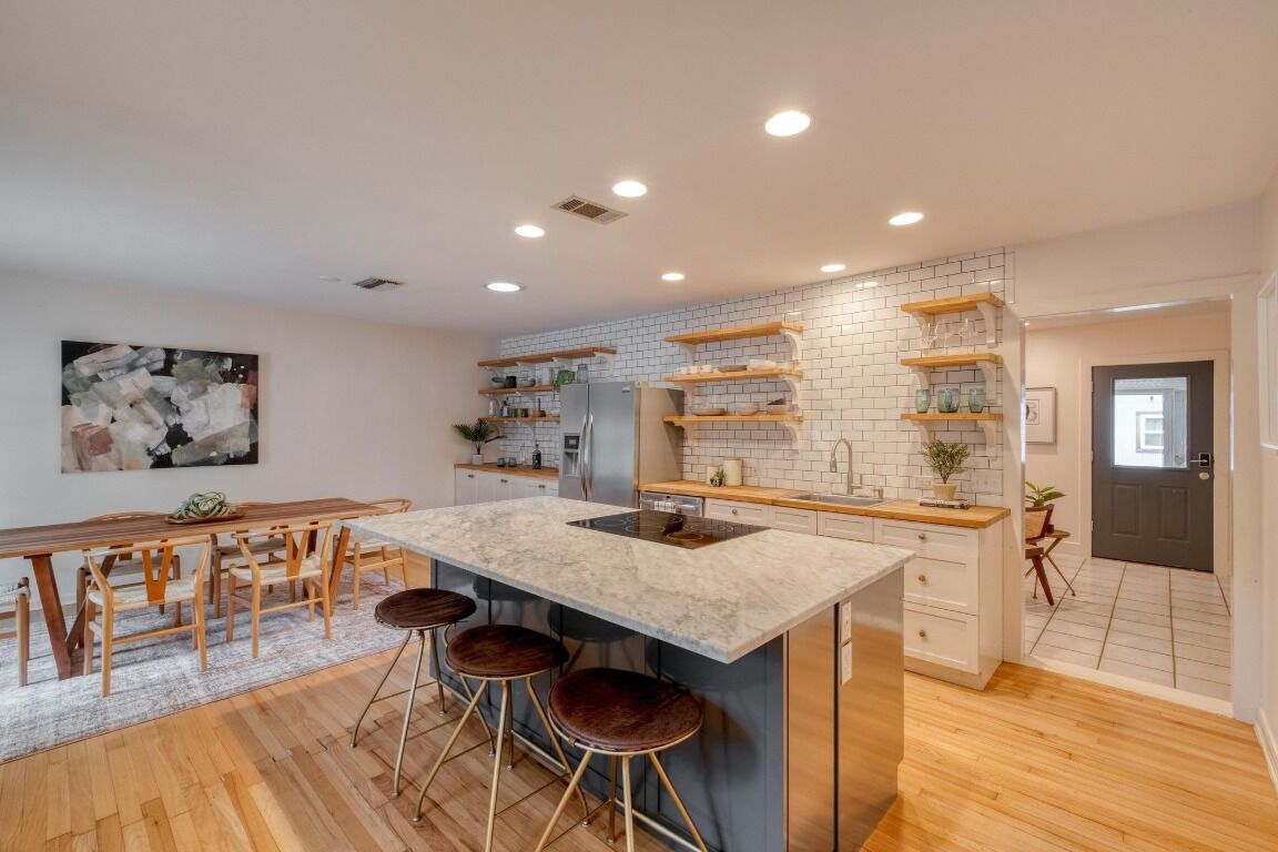 Property Photo: 2010 Alguno Road TX 78757