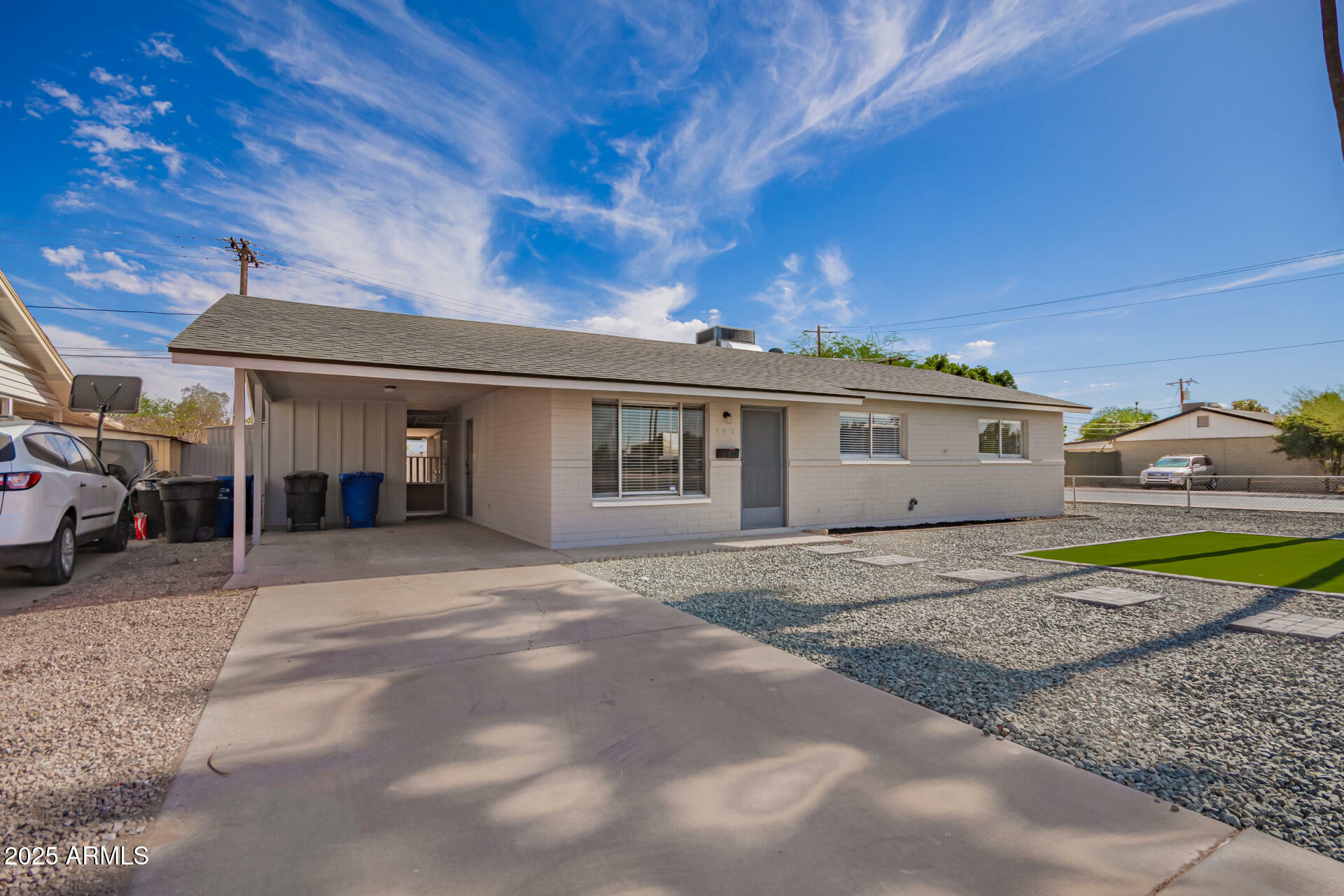 Property Photo: 143 W Ray Road AZ 85225