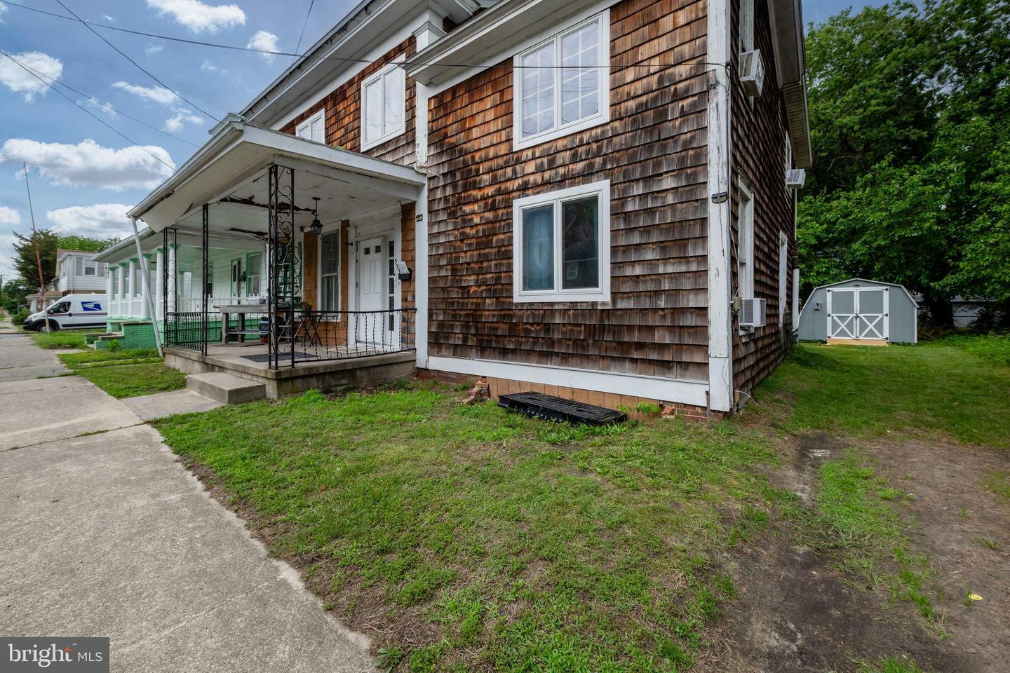 Property Photo: 335 N Pine Street DE 19973