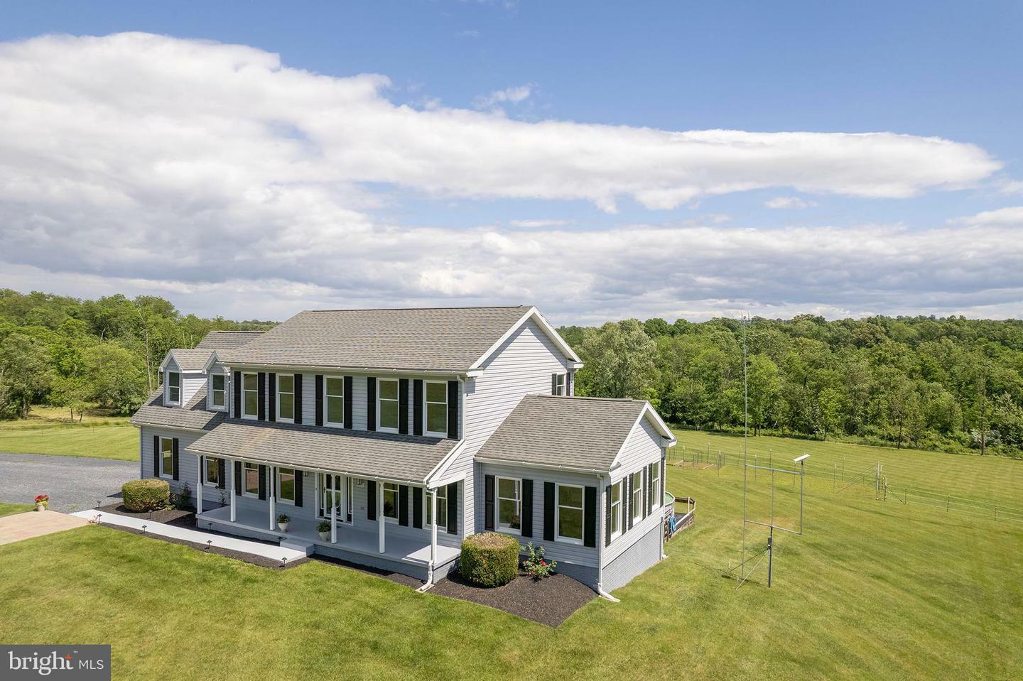 Property Photo: 442 Frog Hollow Road VA 22603