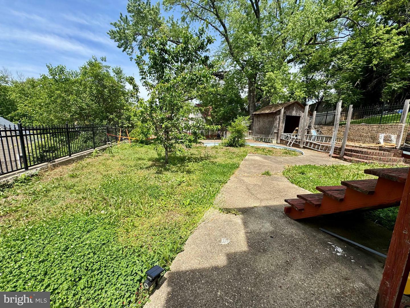 Property Photo: 5424 Varnum Street MD 20710