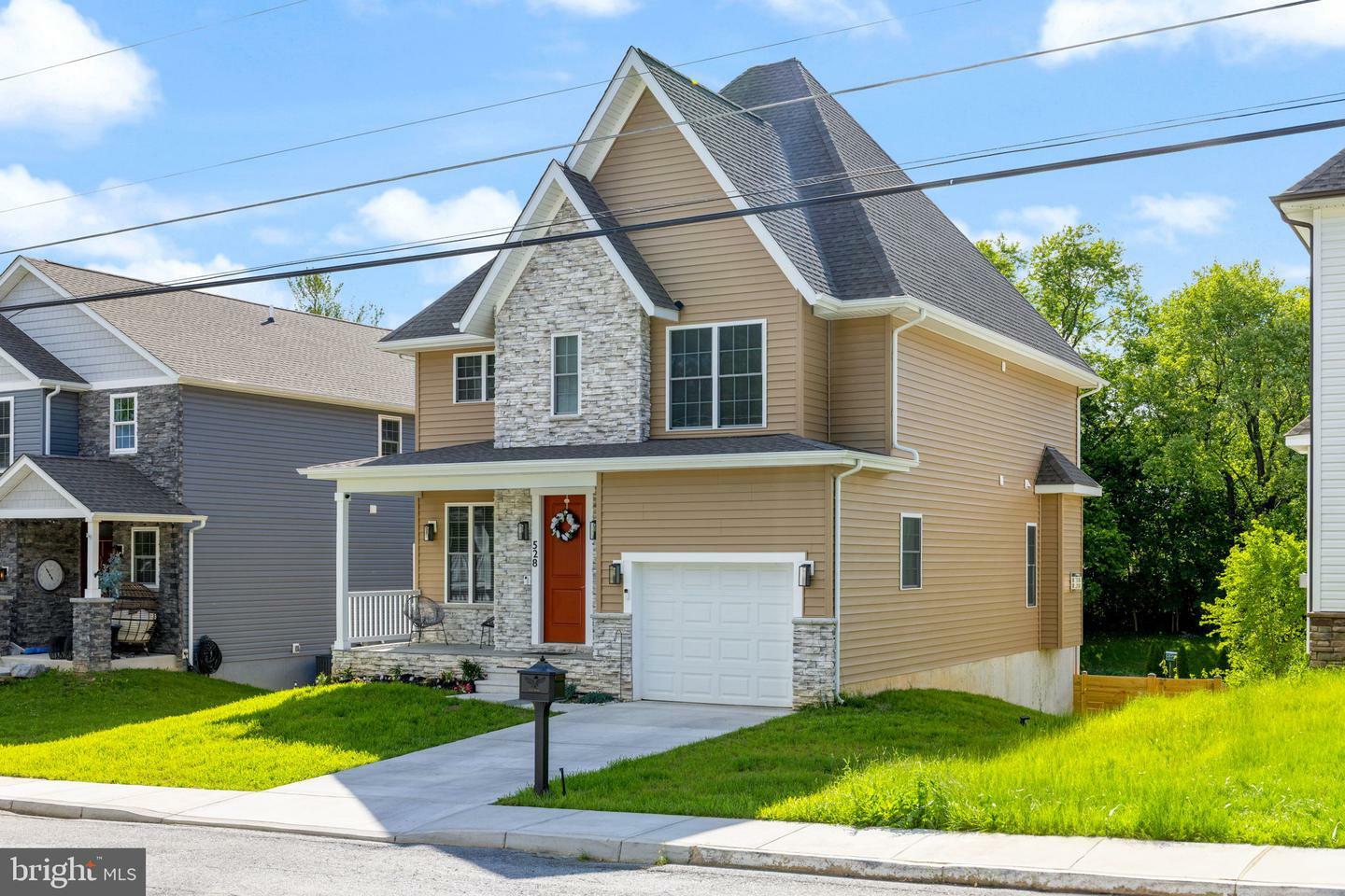 Property Photo: 528 N Third Street WV 25404
