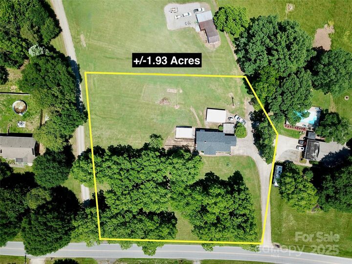 Property Photo:  1585 Salem Church Road  NC 28092 