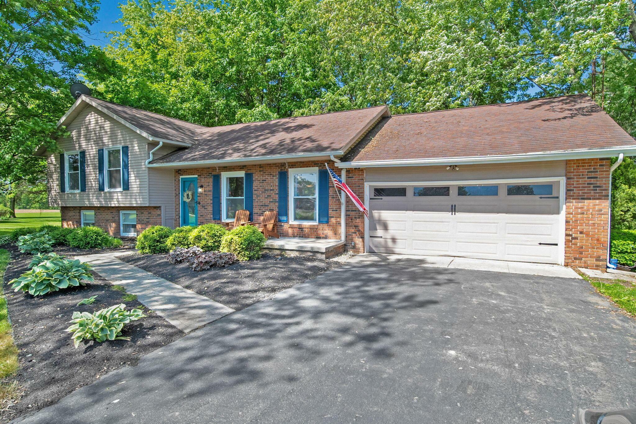 Property Photo: 4959 Hughes Road OH 43342