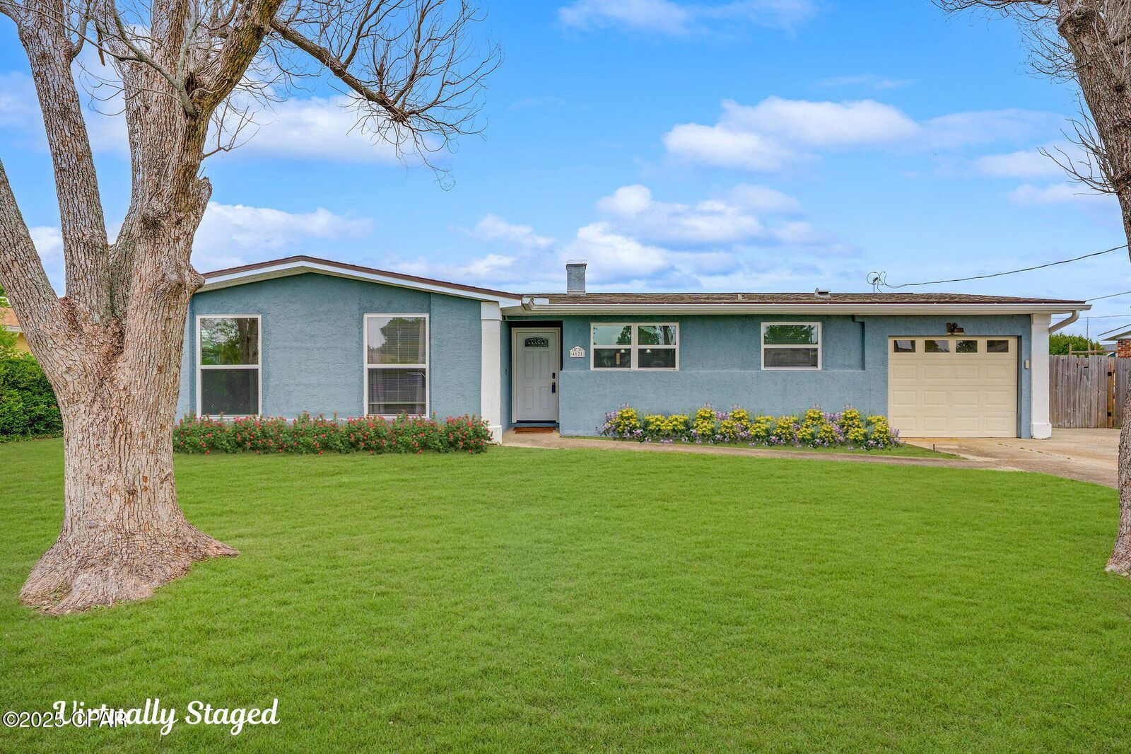 Property Photo:  4121 Cherry Lane  FL 32404 