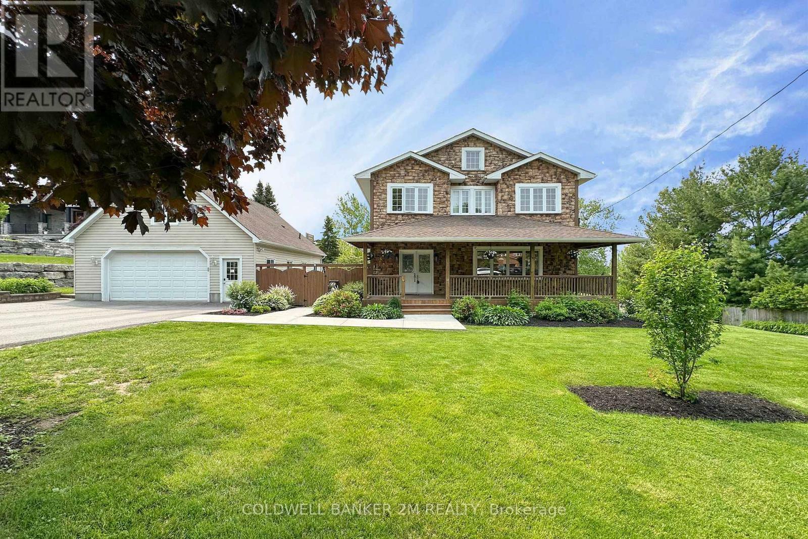 Property Photo: 37 Bradley Boulevard ON L0B 1J0