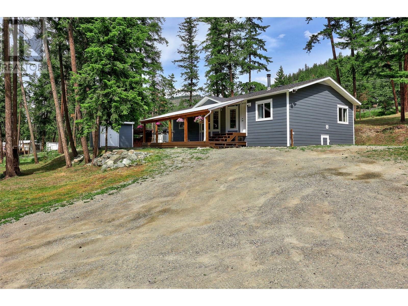Photo de la propriété: 348 Walterdale Road BC V0E 2H0